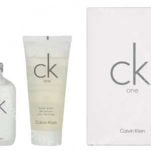 Calvin Klein CK One Giftset 150ml Edt 50ml/Body Wash 100ml fles en verpakking