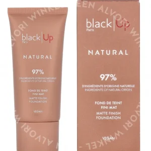 Black Up Mat Finish Foundation 30ml #05 fles en verpakking
