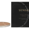 Sensai Total Finish Foundation SPF10 - Refill 11g #103 Warm Beige fles en verpakking