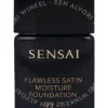 Sensai Flawless Satin Foundation SPF25 30ml FS204.5 Warm Beige fles