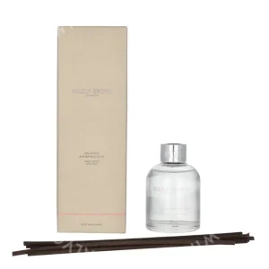 Molton Brown Rhubarb & Rose Aroma Reeds 150ml fles en verpakking