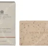 Molton Brown Re-Charge Black Pepper Bodyscrub Bar 250g  fles en verpakking