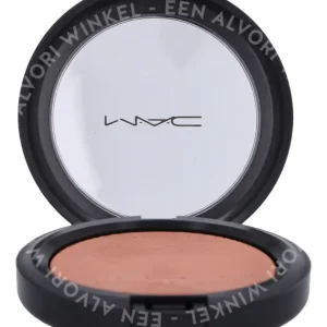 MAC Extra Dimension Skinfinish 9g Glow With It! fles