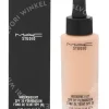 MAC Studio Waterweight Foundation SPF30 30ml NW25 fles en verpakking